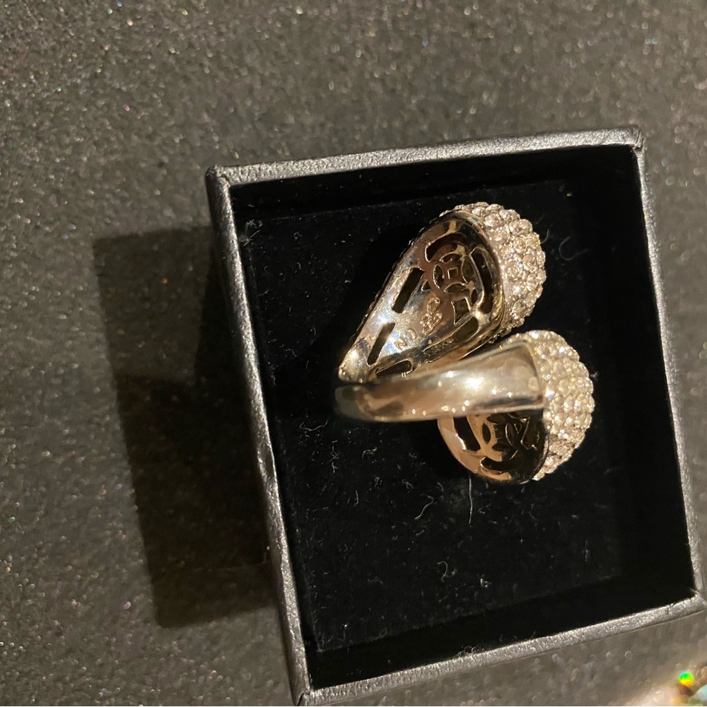Beautiful cocktail ring - Picture 2 of 3